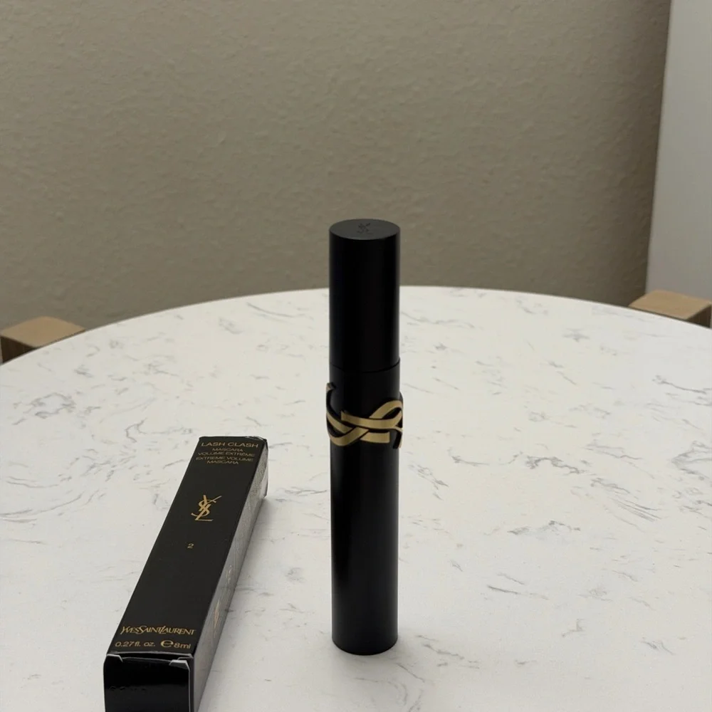 Yves Saint Laurent Lash Clash Extreme Volume Mascara - BROWN